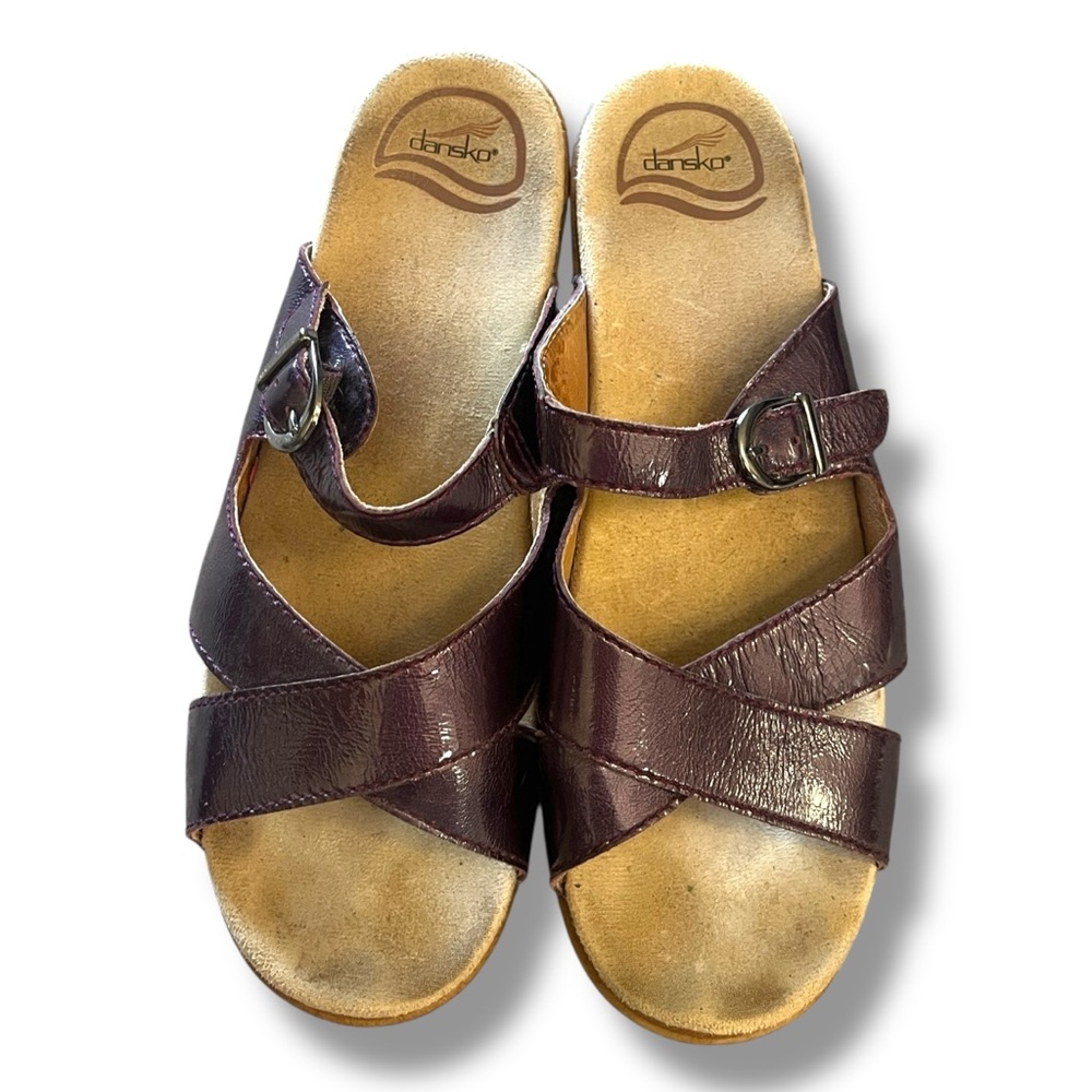 Dansko Sela Vintage Wedge Slip On Sandals Clogs Maroon Patent Leather size 39 - Picture 4 of 11